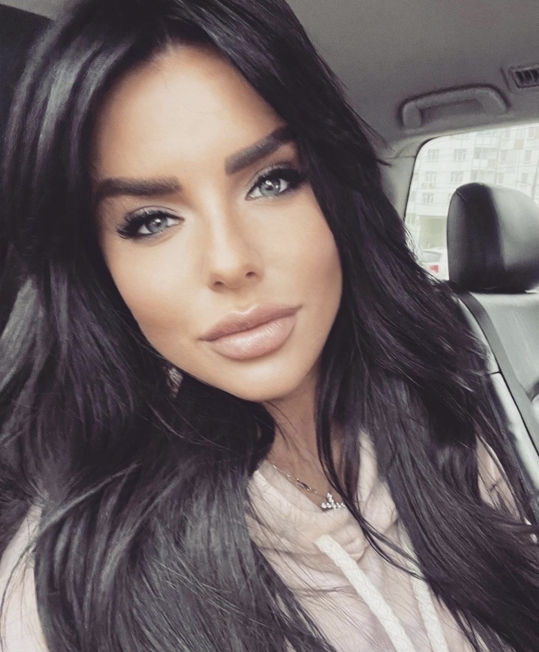 Юлия Волкова