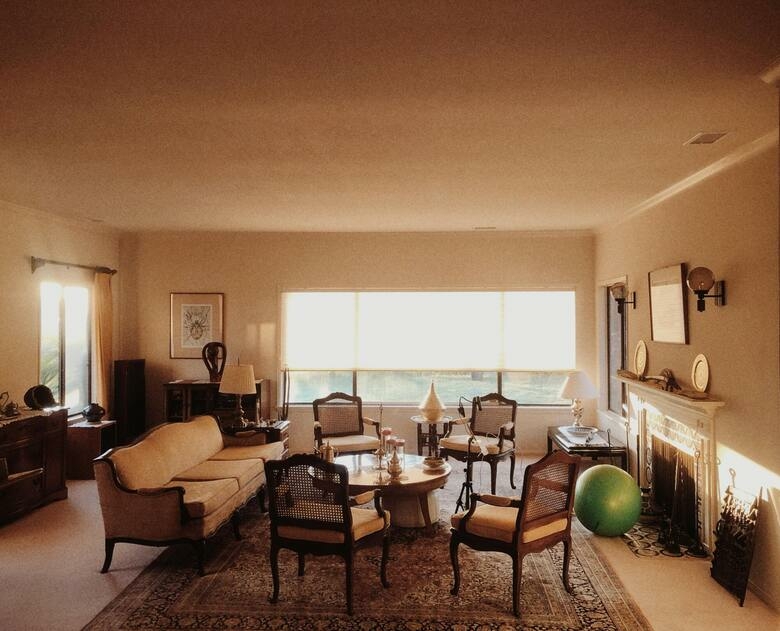 Попробуйте не намекать, а сказать прямо