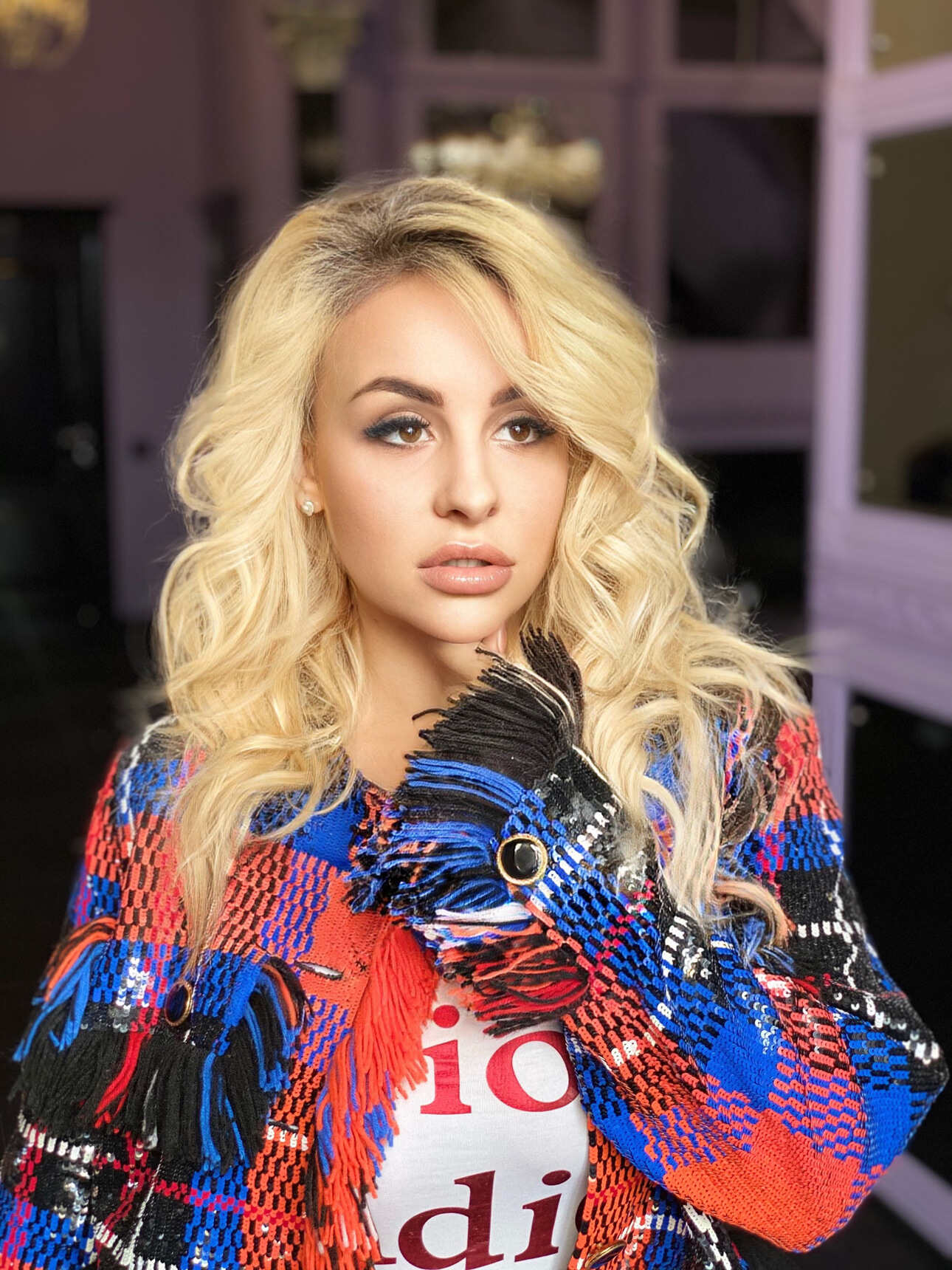 У Анэтты Бриль три высших образования, включая два музыкальных