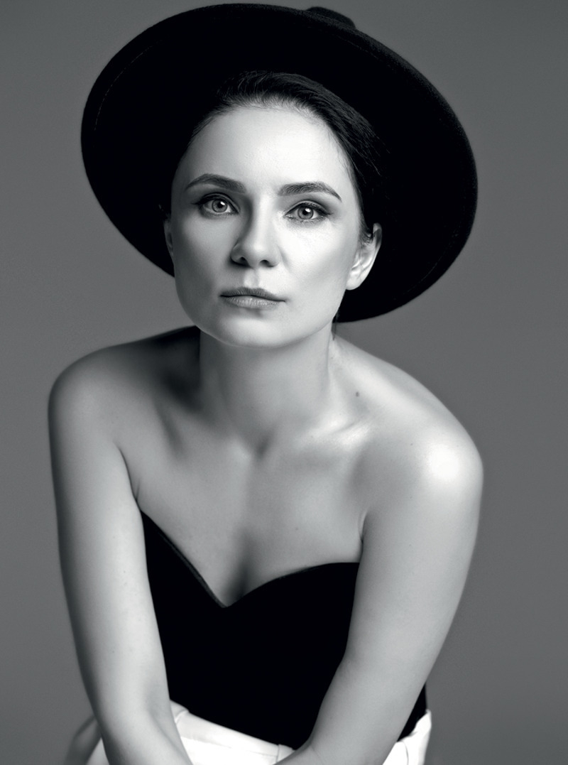 В «Блокадном дневнике» Озоллапиня сыграла главную роль. Актриса дважды провалила пробы, но уговорила режиссера довериться ей