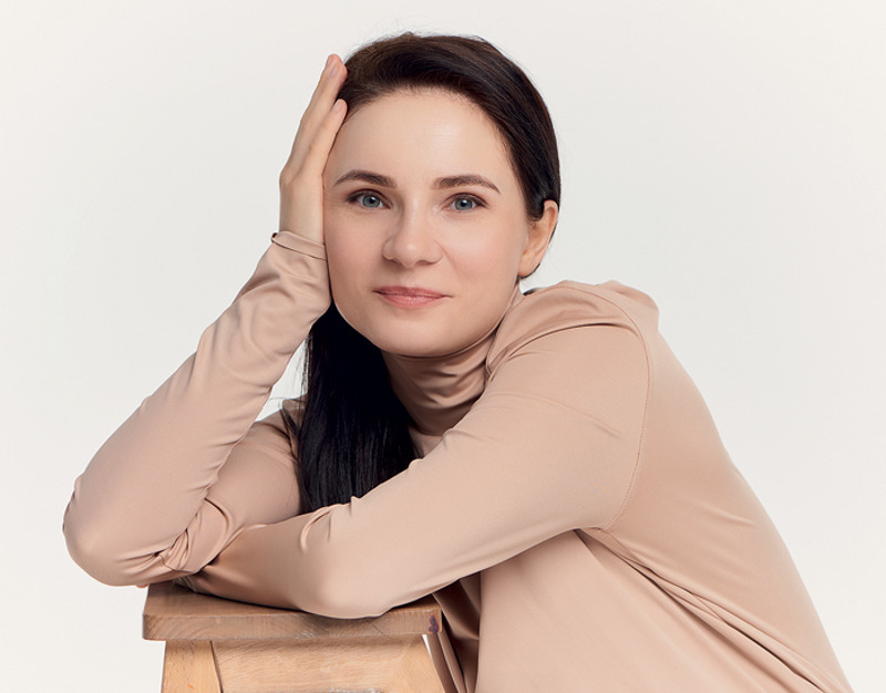 "Это была не измена, а честный разговор. Саша не грешил, он встретил человека, который попал ему в сердце. И я сказала: «Иди с богом!»"