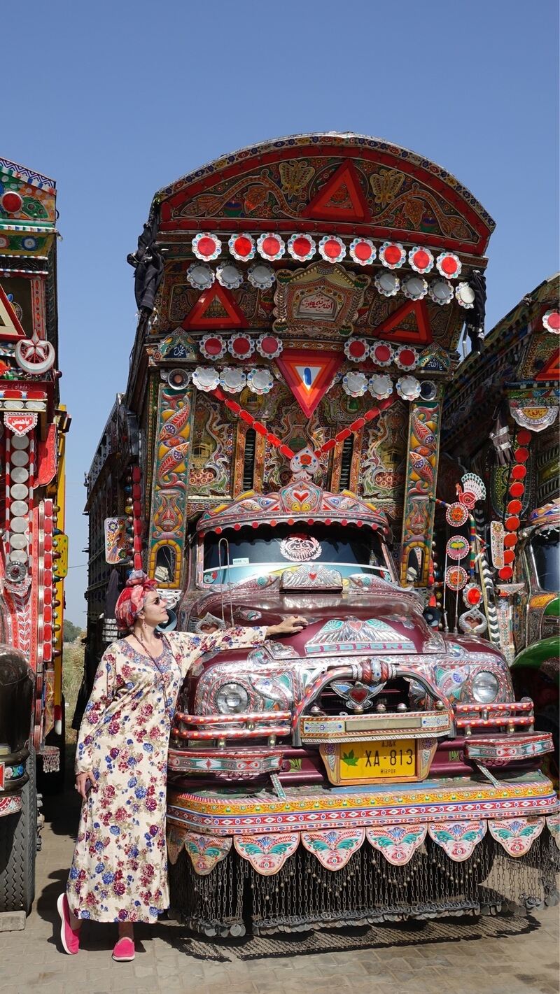 "Я была уверена, что меня уже не удивить разукрашенными автомобилями"