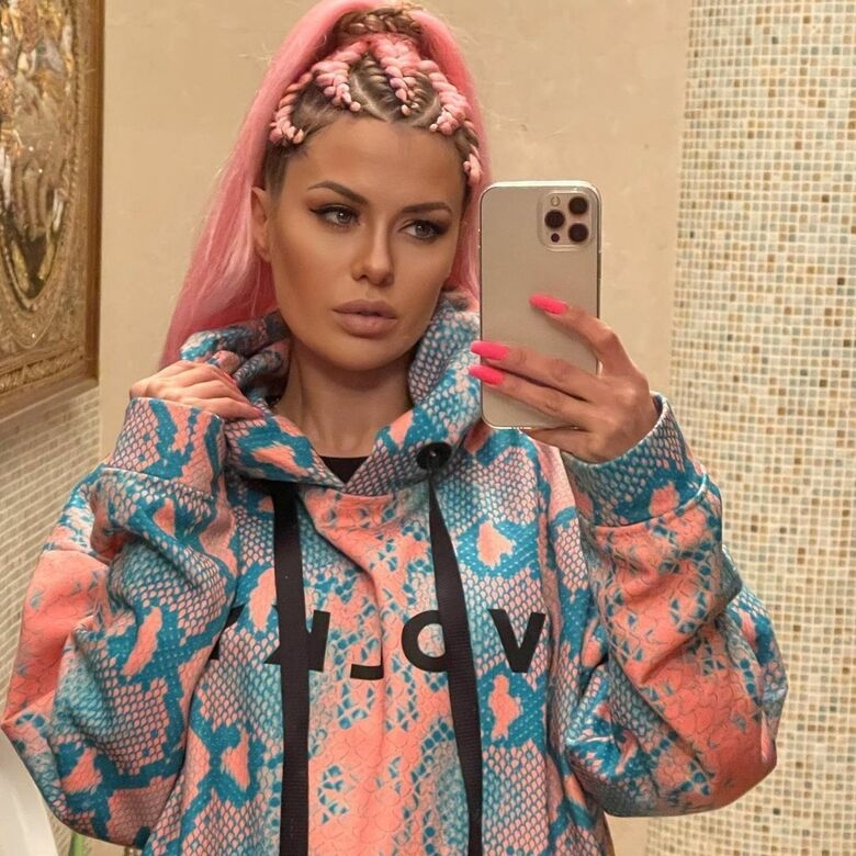 Их ногтями можно копать картошку, как любят говорить комментаторы