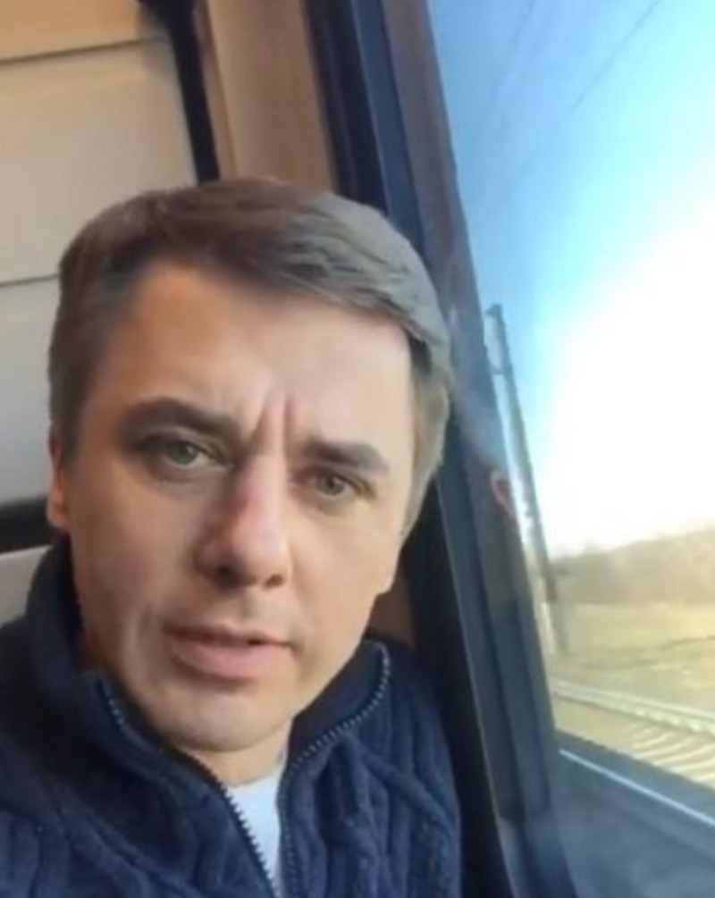 Игорь Петренко