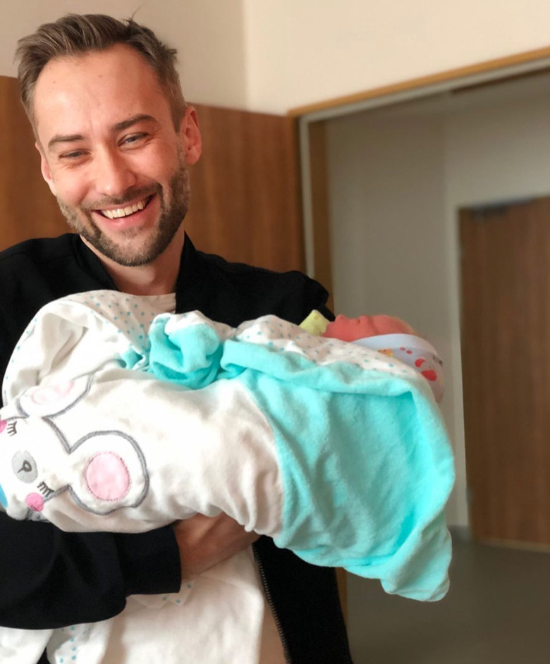 Шепелев о первой фотосессии новорожденного: «Бабушки слезами умиления умоются»