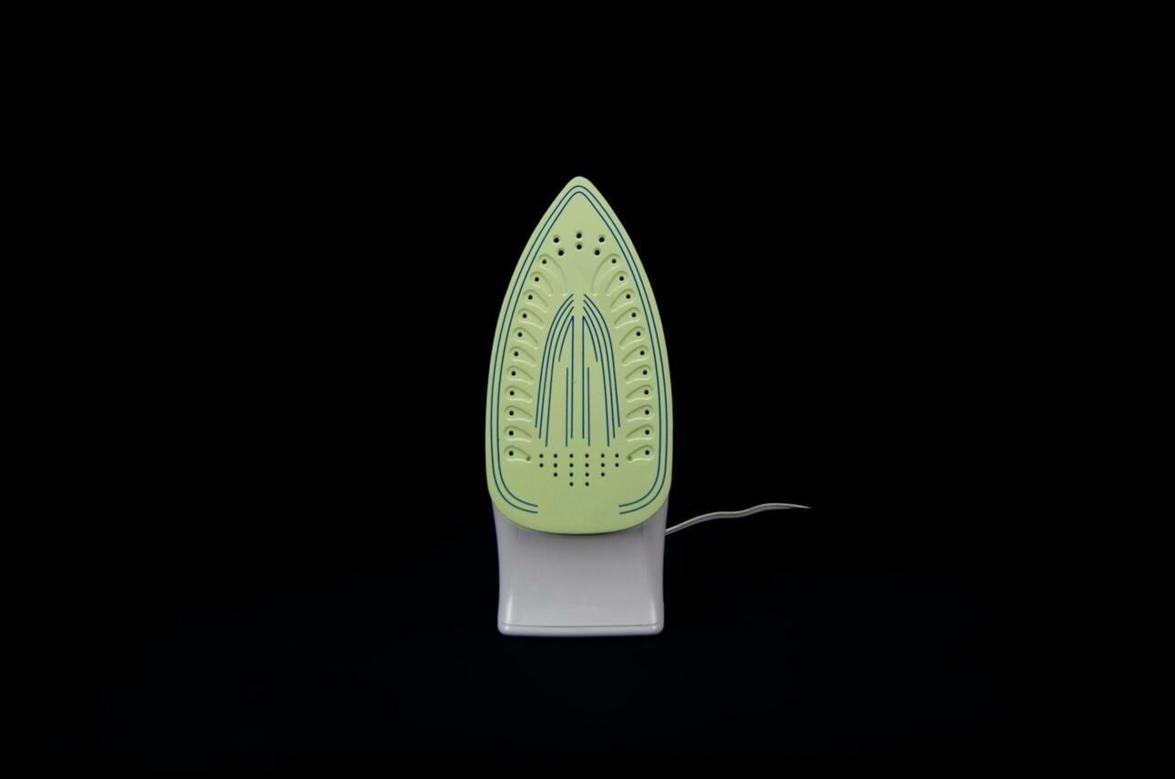 Манжеты, воротнички, лацканы — все эти неотутюженные детали сразу бросятся в глаза