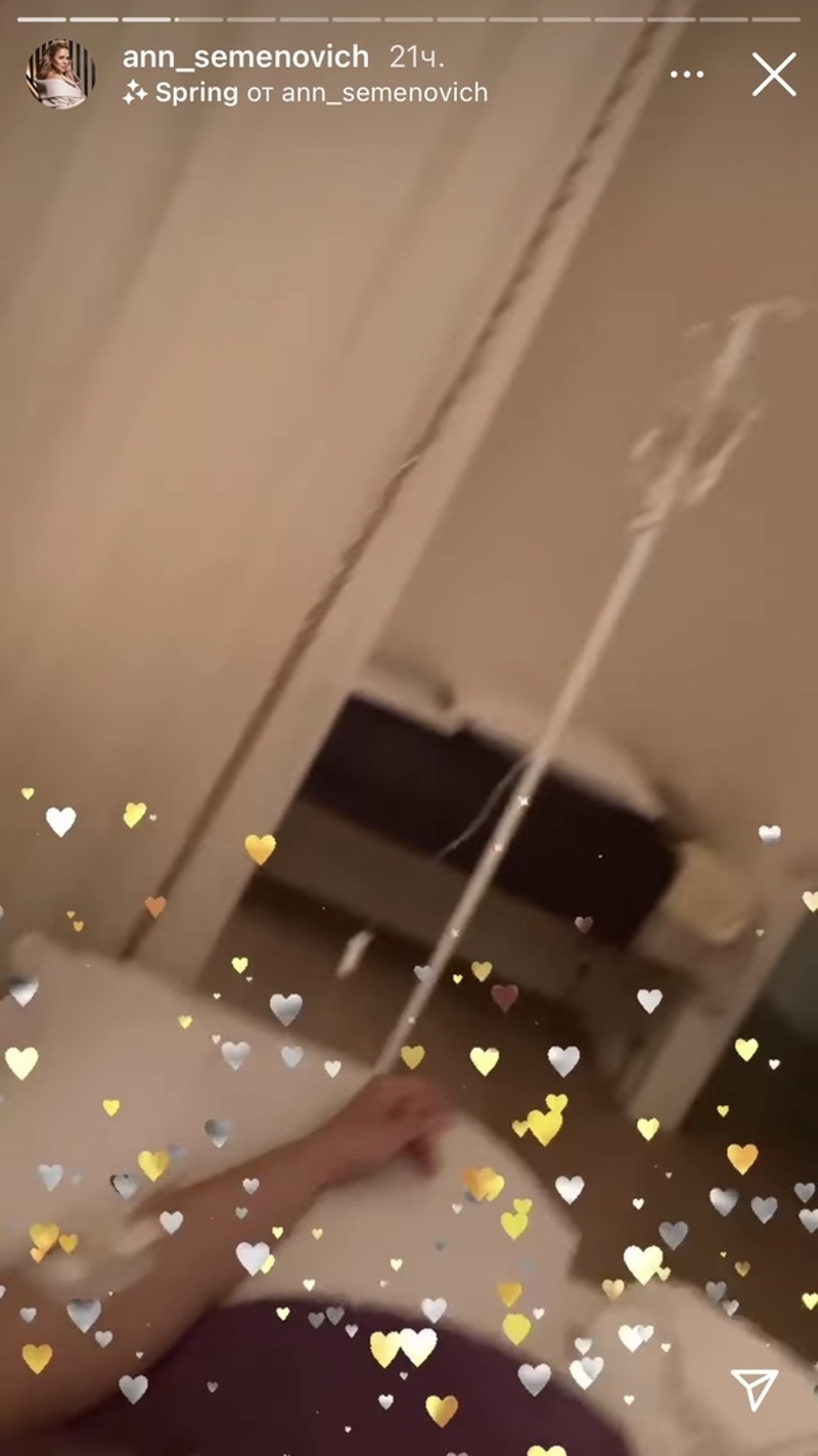 Певица показала себя под капельницей