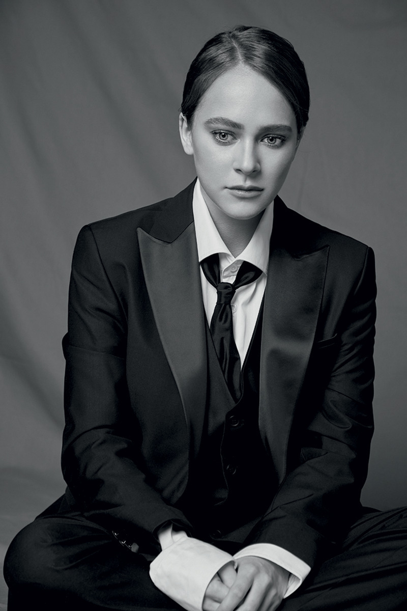 Костюм, Corneliani; рубашка и галстук, все – Van Laack