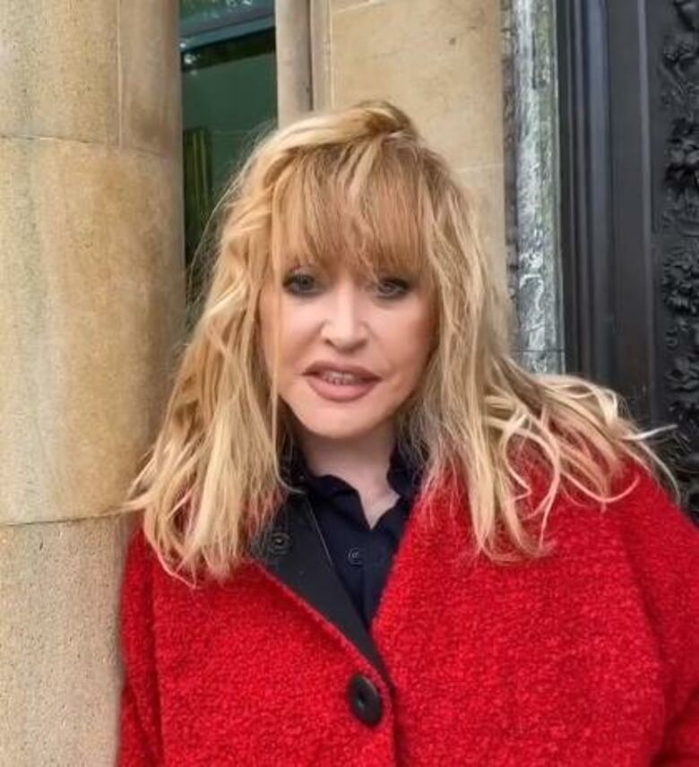 Алла Пугачева