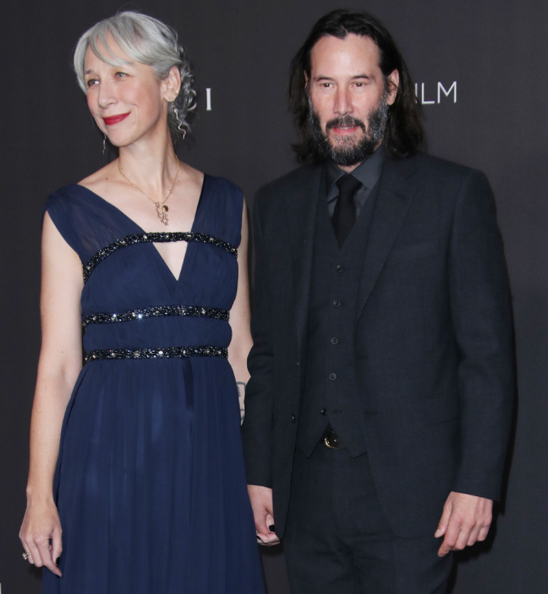 "У нас все хорошо. Александра знакома с моей мамой, она гоняет со мной на мотоциклах, смешит меня, заряжает своей энергией"