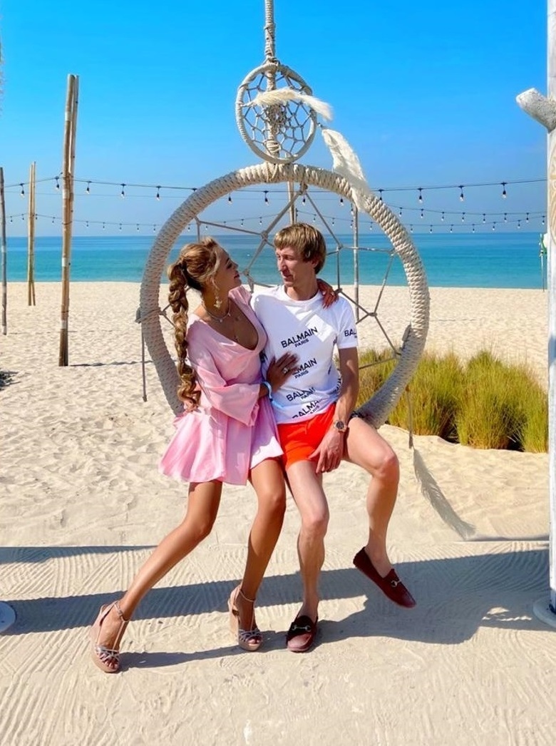 Анна Калашникова со своим женихом Иваном Семеновым