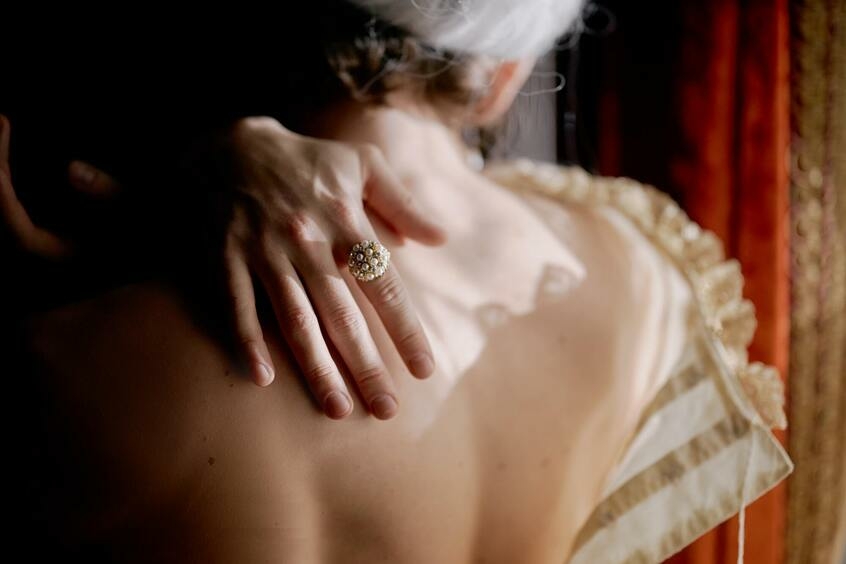 Помоги себе сам: как сделать самомассаж