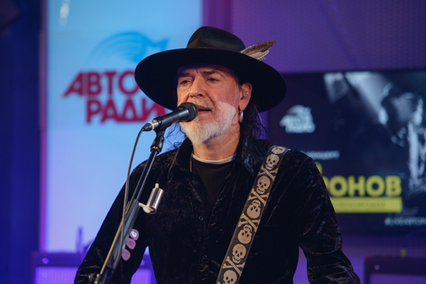 Сергей Воронов