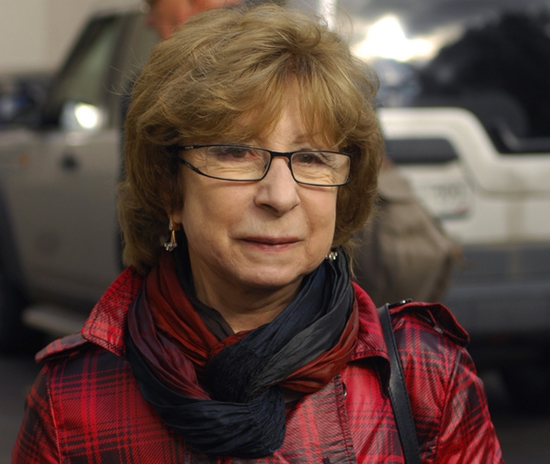 Лия Ахеджакова