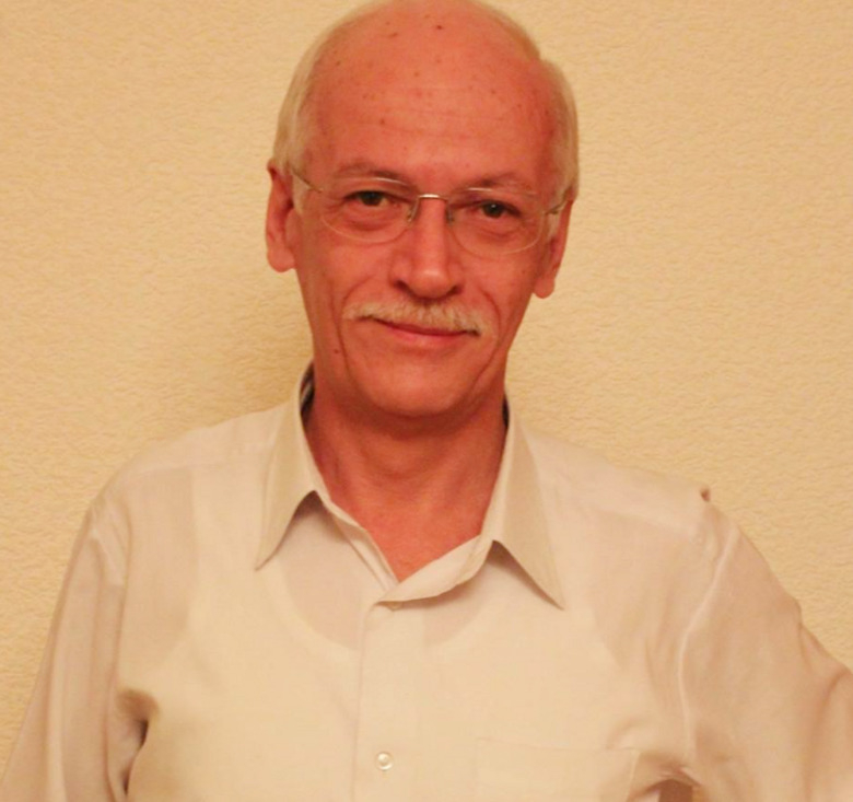 Игорь Выхухолев