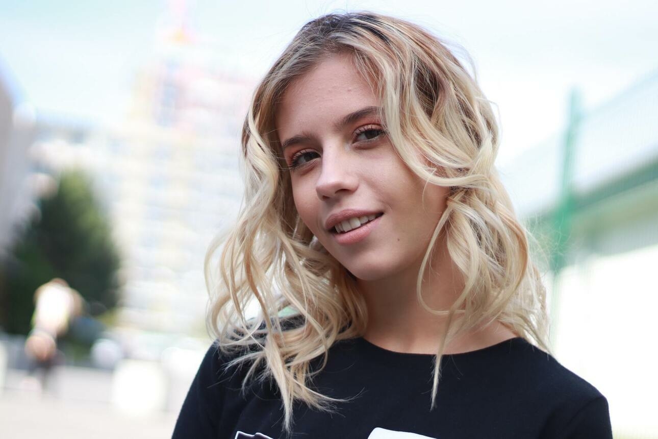 Даже те, кто дружат с родителями, смущаются говорить о своих симпатиях