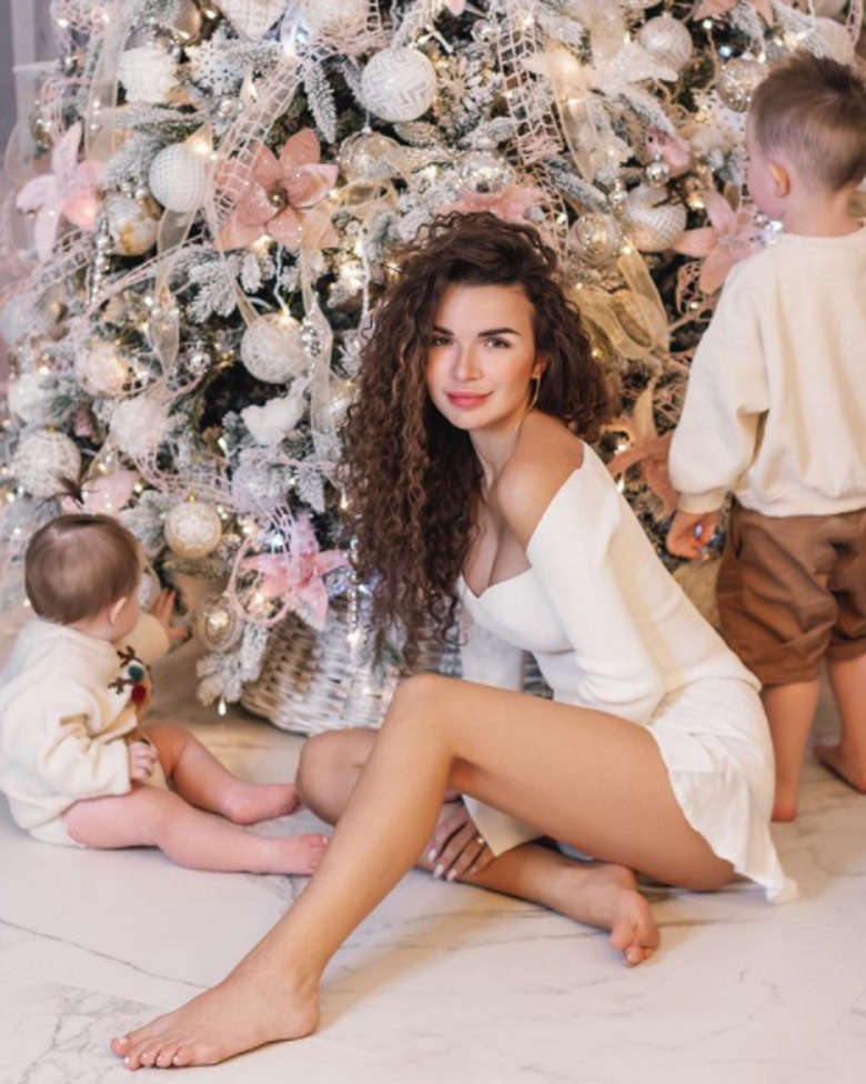 Надин Серовски с детьми