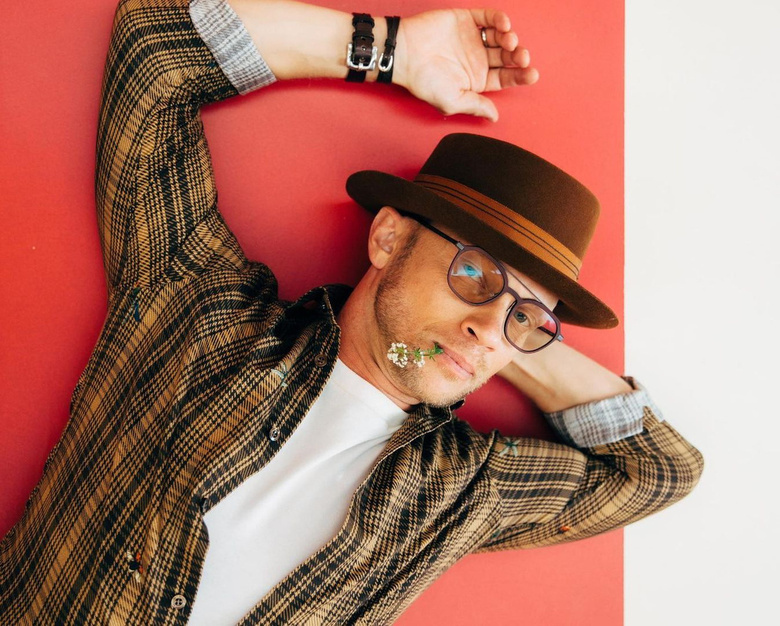 Дмитрия Хрусталева ввели в искусственную кому