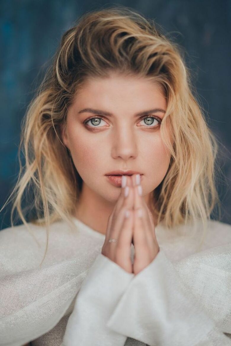 Актриса и певица Настя Задорожная