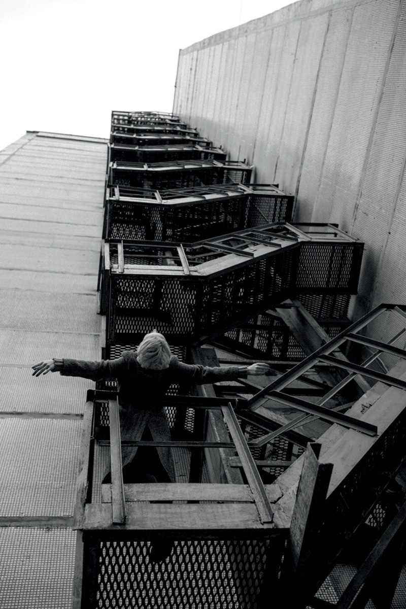 "От бабушки я переняла строгость к себе и другим. В остальном мы с ней тотально разные: и по темпераменту, и по взглядам"