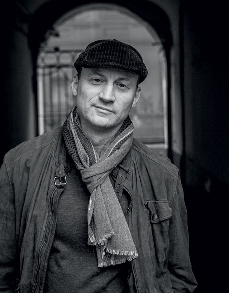 "Семейная жизнь – это компромисс, который строится на любви. Но в каких-то очень принципиальных вещах я стою на своем"