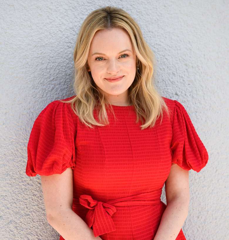 Элизабет Мосс