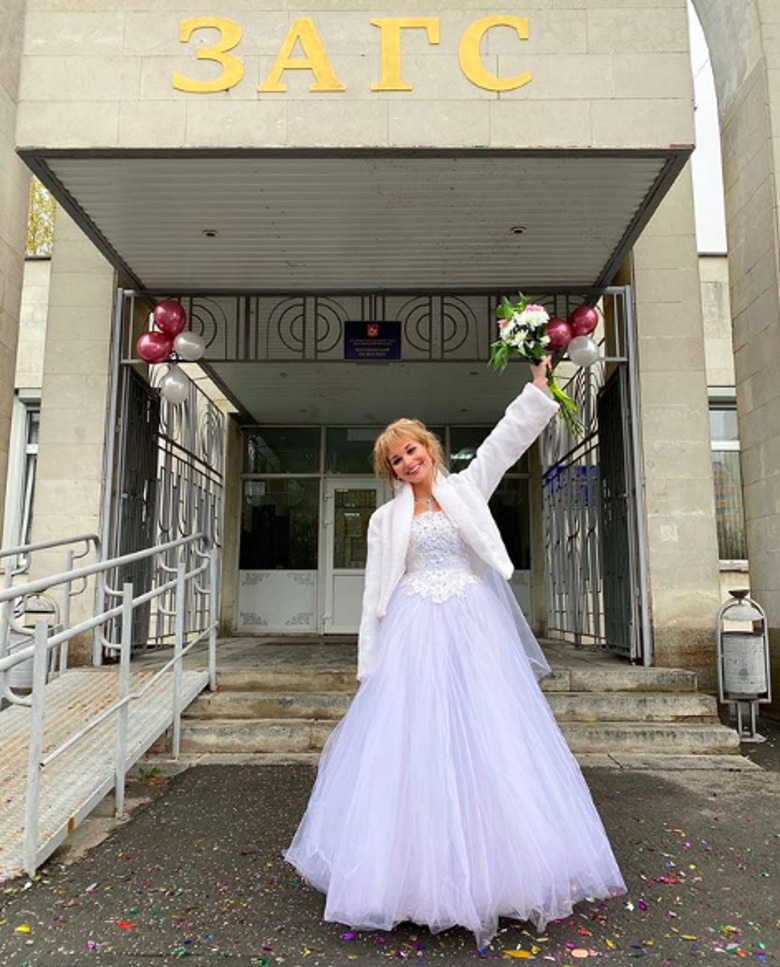 Кристина Асмус: «Для свадьбы выбрала бы другой наряд»