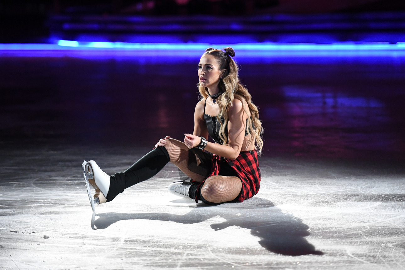 Желание удивлять и быть лучшей в ледовом шоу для Бузовой сильнее ее страхов
