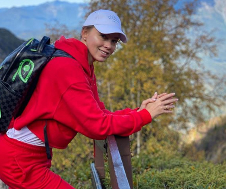 Полина Диброва