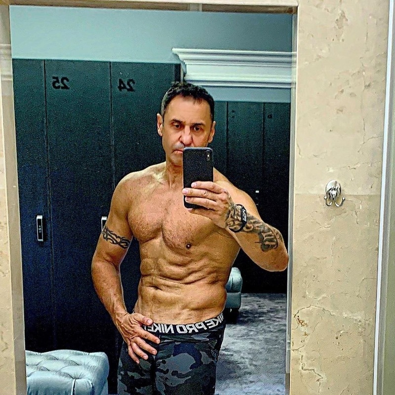 Стас Костюшкин