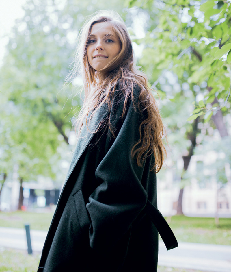 "Мои родители выросли в деревне, в простых семьях, работали на заводе. Но при этом они – одни из интеллигентнейших людей, которых я встречала"