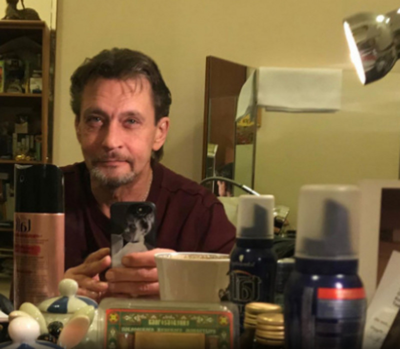 Новое фото Домогарова обсуждают в Сети