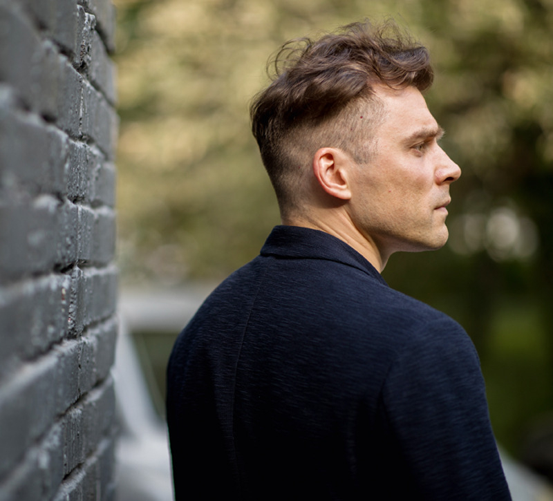 "Между мной и моими родителями всегда стояла стена их собственного непонимания себя, у нас не было контакта. Мы не близки"