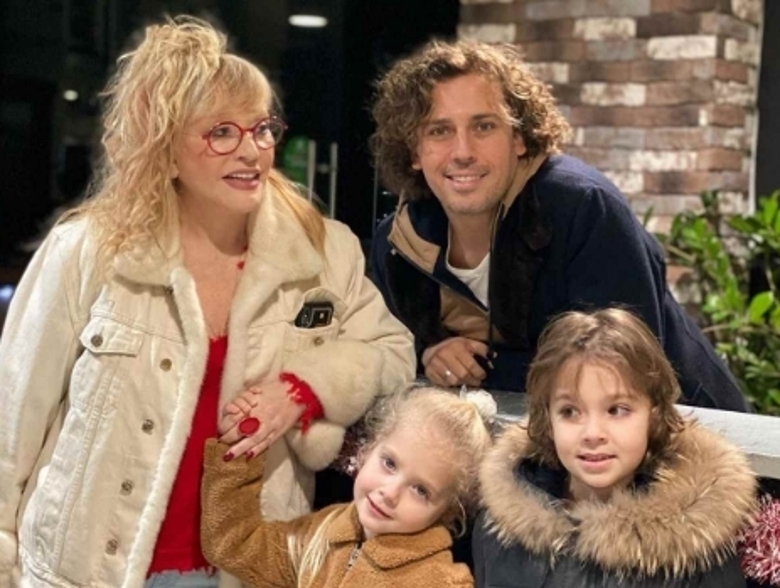 Максим Галкин и Алла Пугачева с детьми