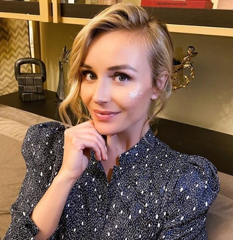 Полина Гагарина