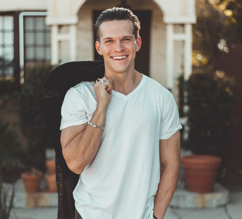 Что подарить любимому мужчине?