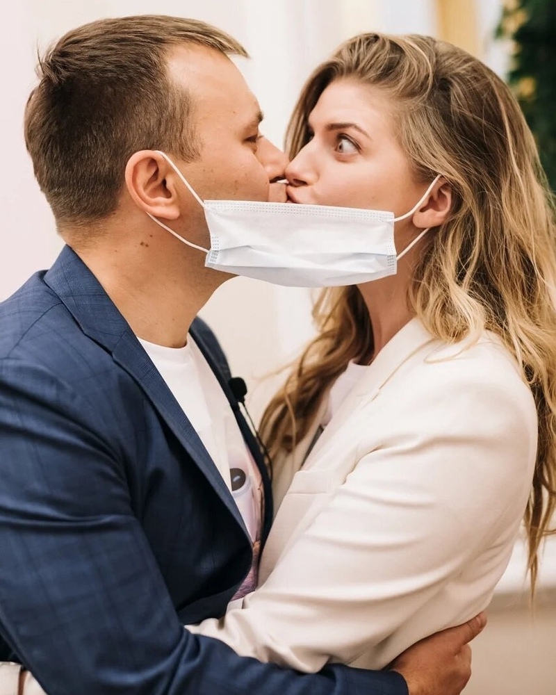 Анастасия Задорожная с мужем