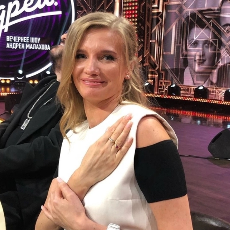 72-летний Шуфутинский женился на молодой возлюбленной