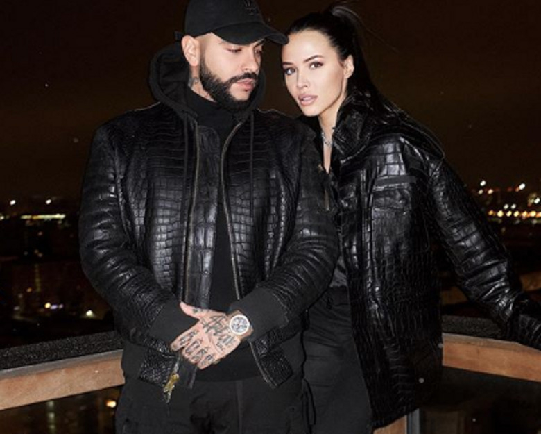 Фото, сделанные зимой этого года - когда казалось, что совместное будущее безоблачно