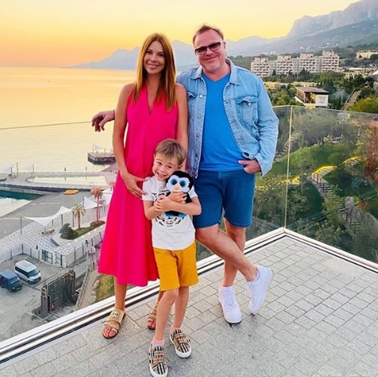 Наталья Подольская с мужем и сыном