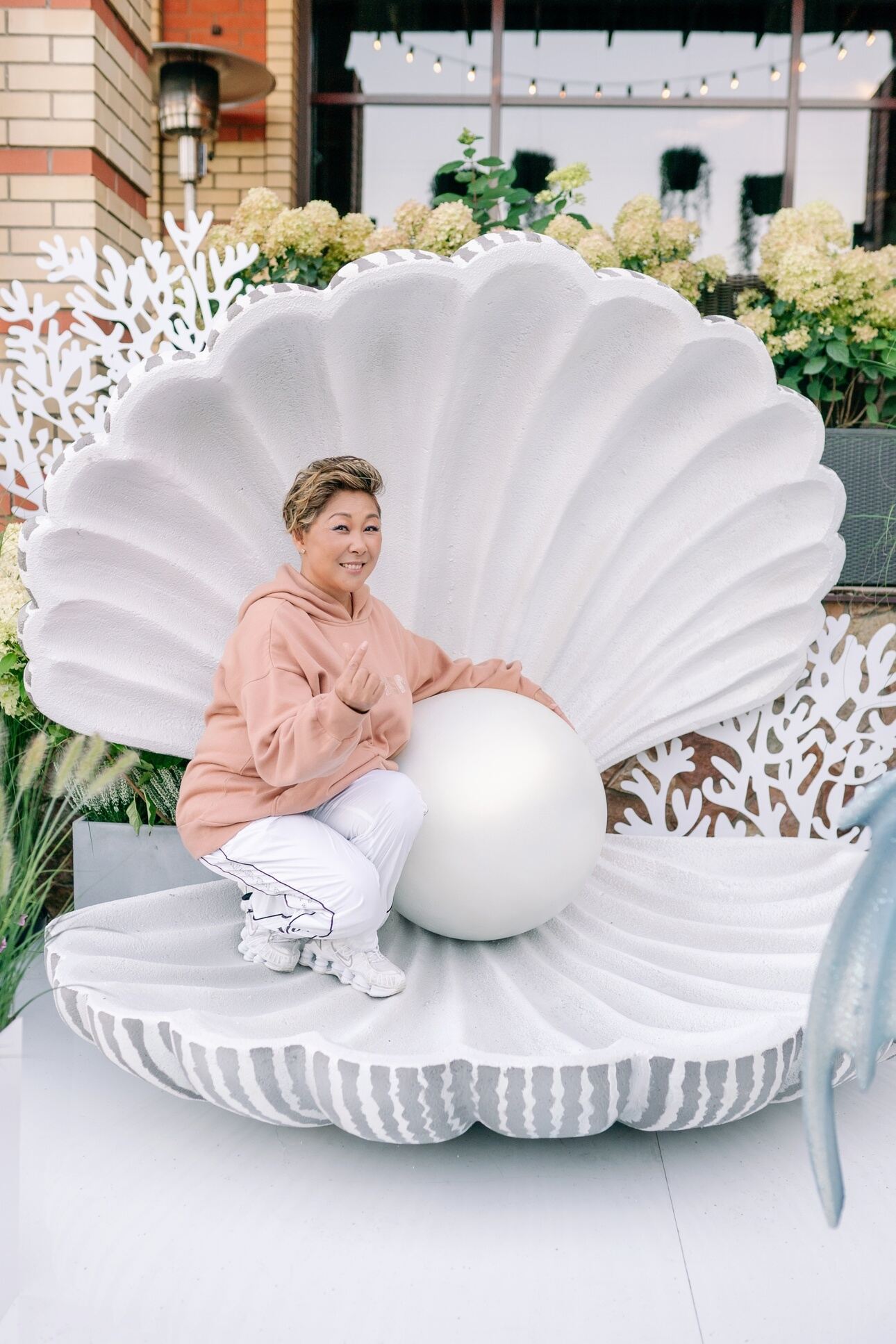 Свадебная вечеринка прошла в стилистике волшебного подводного мира