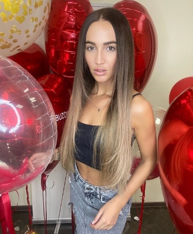 Бузова кардинально сменила имидж