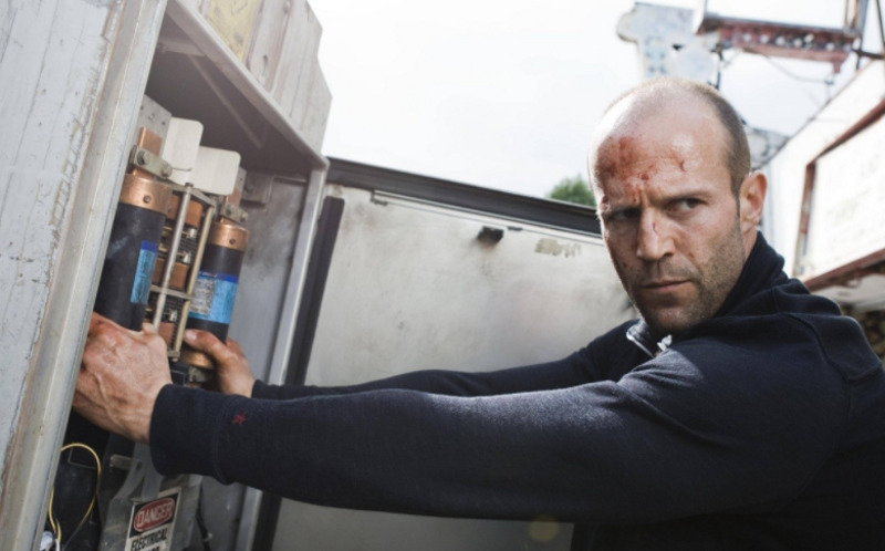 кадр из к/ф: "Адреналин: Высокое напряжение"