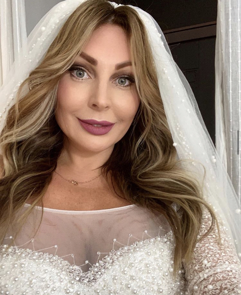 Не каждая девочка мечтает пойти под венец в традиционном наряде