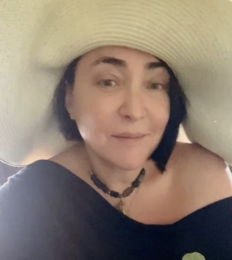 Певица дружелюбный человек, но иногда любит резко пошутить