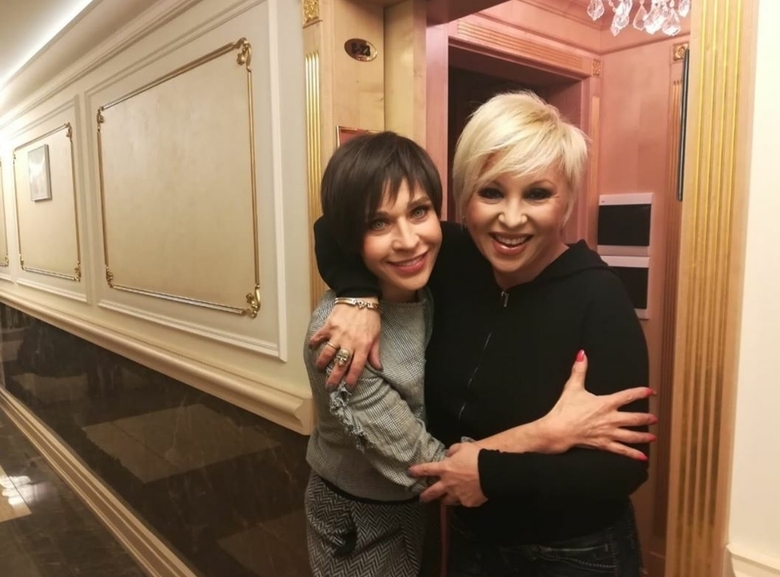 Валентина Легкоступова и Алиса Мон