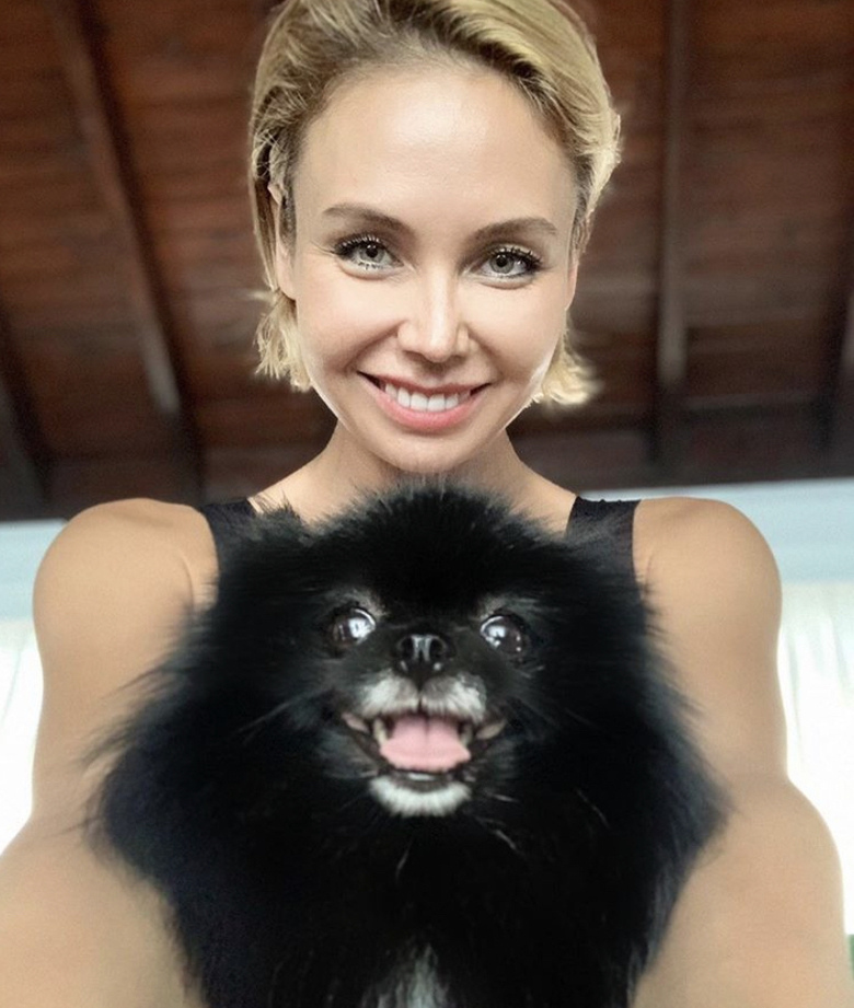 Ляйсан Утяшева с новым членом семьи