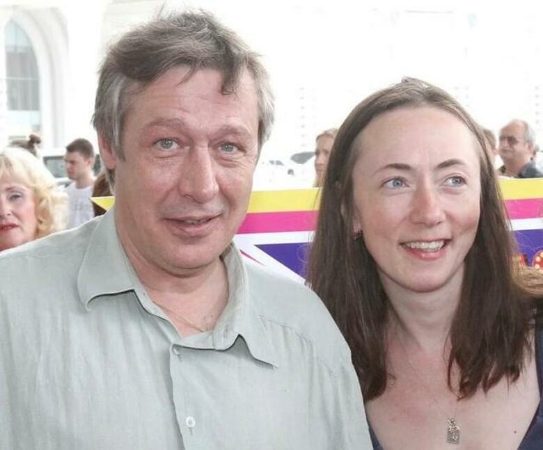 Михаил Ефремов с женой Софьей Кругликовой