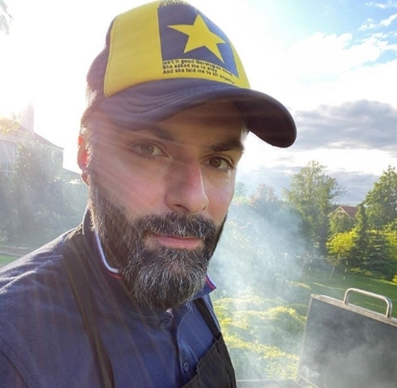 Дмитрий Исхаков