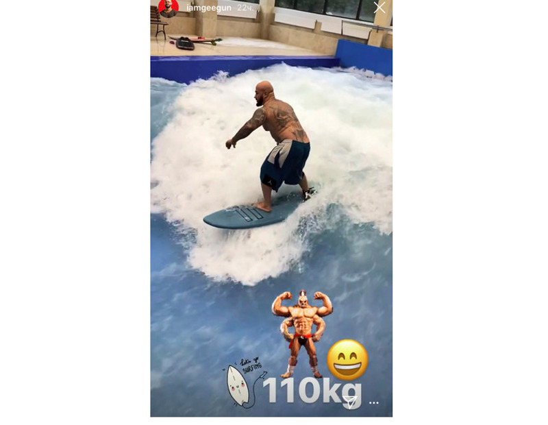 ...а это - кадры из свежего видео